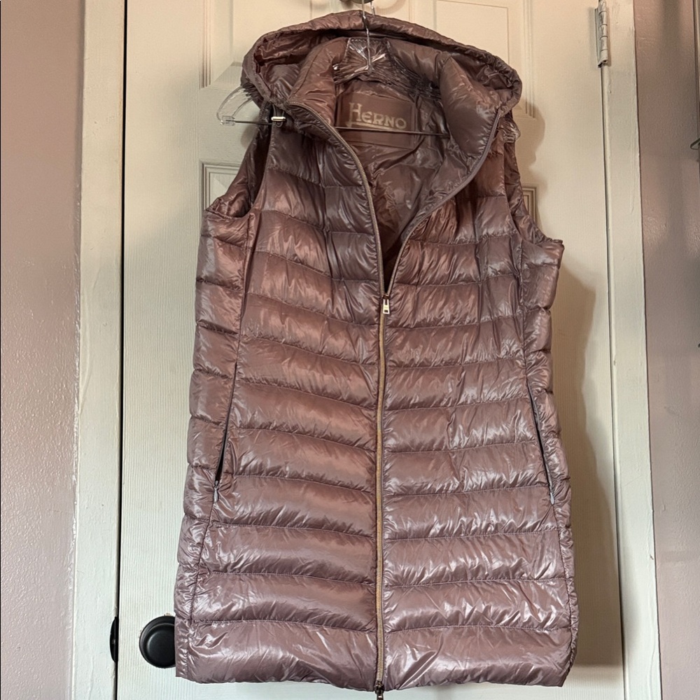 Herno Shimmering Pink Hooded Vest